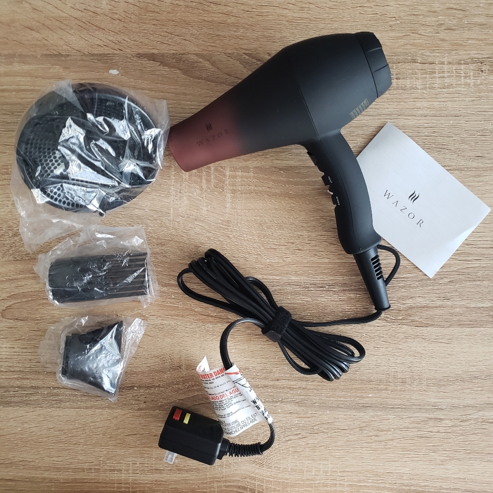WAZOR 1875W Hairdryer with soft touch finish